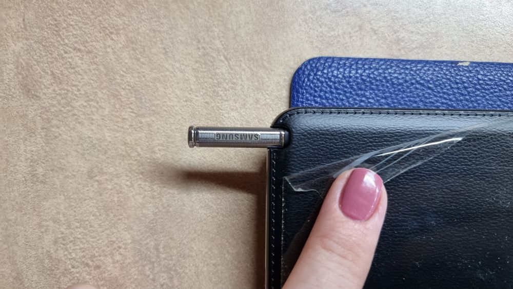 Продаётся планшет Samsung note 10.1  оригинал