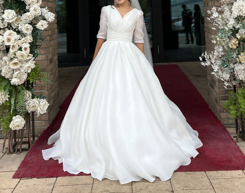 Свадебное платье