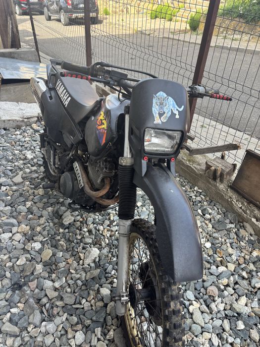 Yamaha XT600- foarte fiabil, 1 cilindru, enduro