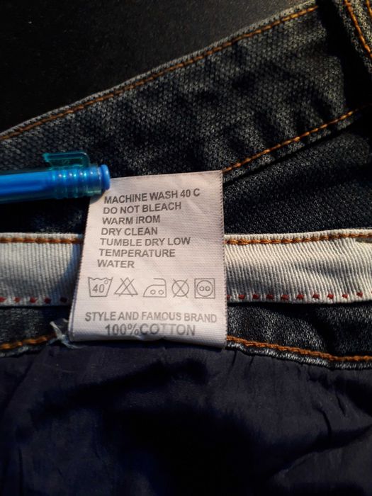 Продам НЕплохие Джинсы.