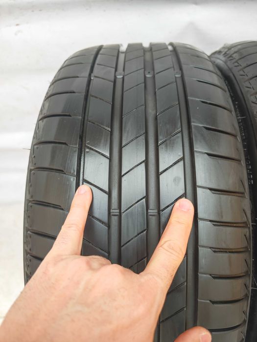 Anvelope 225/40/18 ca noi an 2023 vara BRIDGESTONE TURANZA RUNFLAT