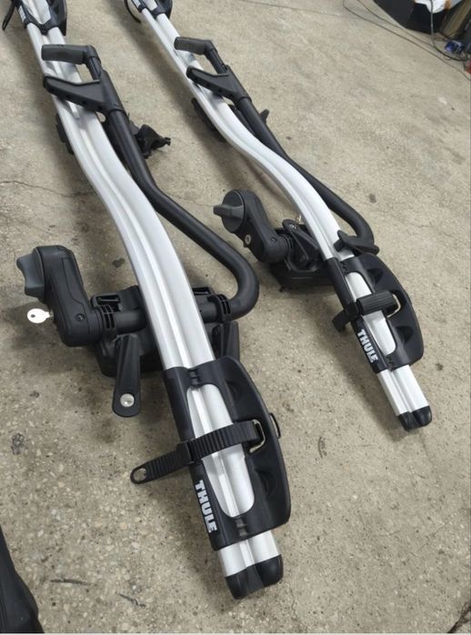 2 suporti bicicleta Thule 591 -700lei