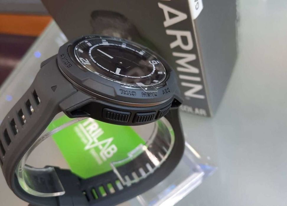 Garmin iNstinct Crossover Solar