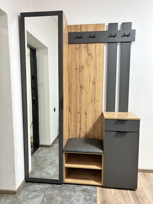 Продам прихожию