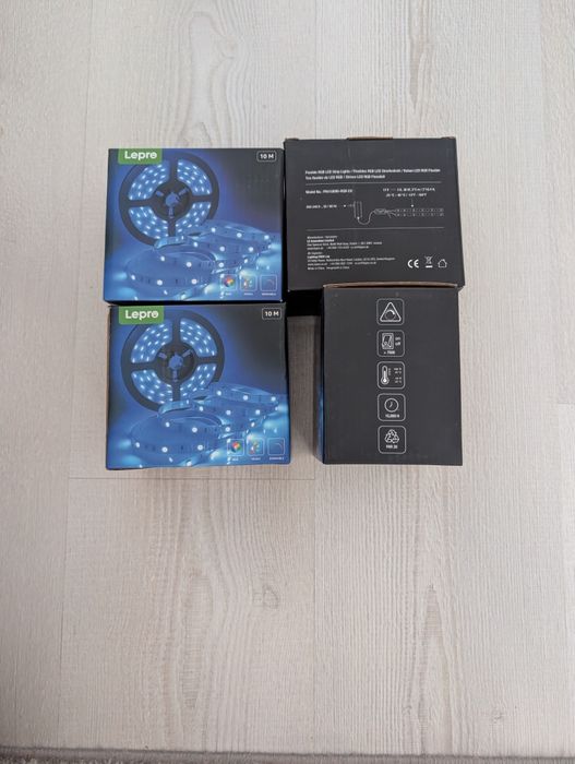 4 x Benzi Led RGB autoadezive, cu telecomanda.