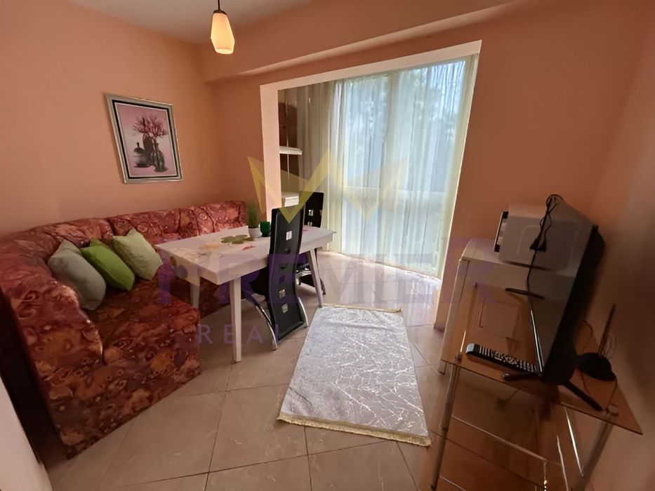 Дава се под наем Двустаен апартамент в Варна, Трошево - 45 кв.м за 433.5 € - Снимка #1