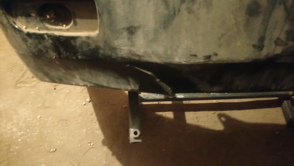 Продам бампера на ваз.