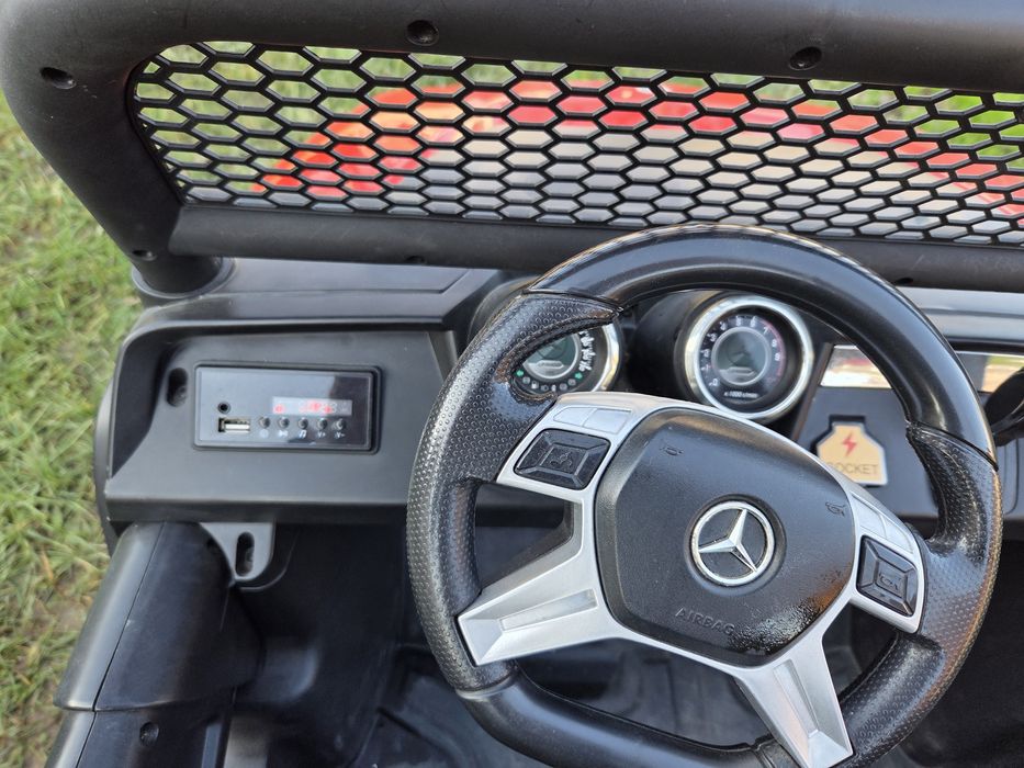 Masinuta electrica copii Mercedes 4x4