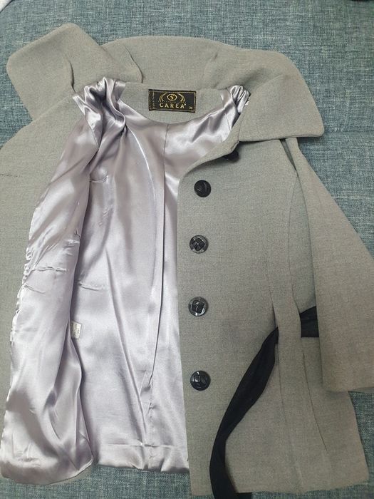 Женское укороченное пальто