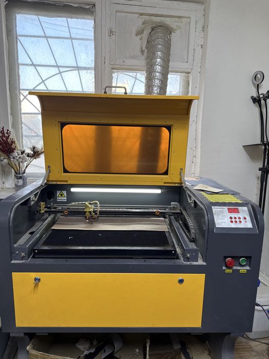 Лазерный станок М2