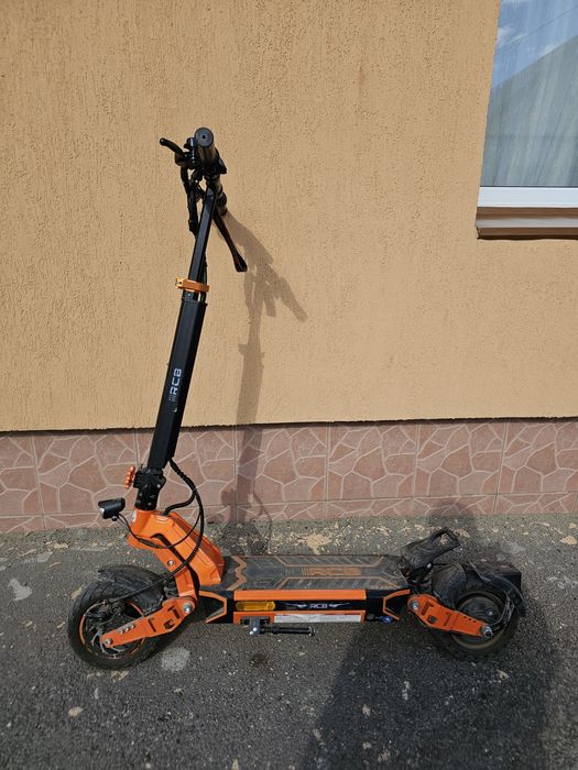 Trotineta electrică RCB