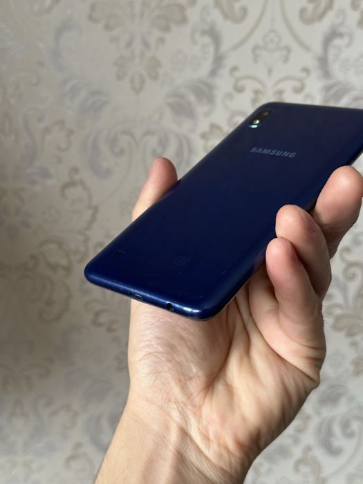 Самсунг А10 Samsung A10