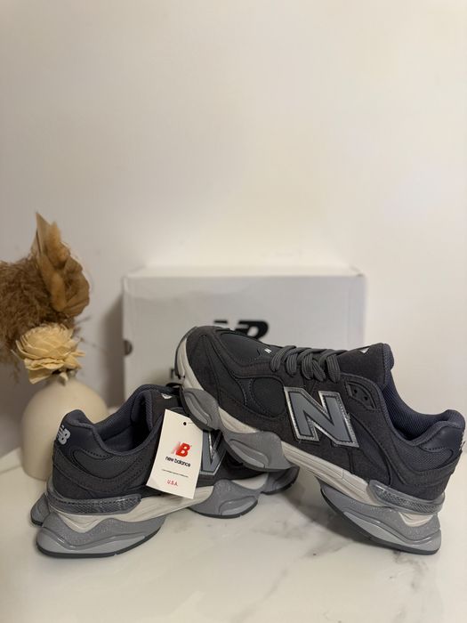 Adidasi New Balance 9060 2026
