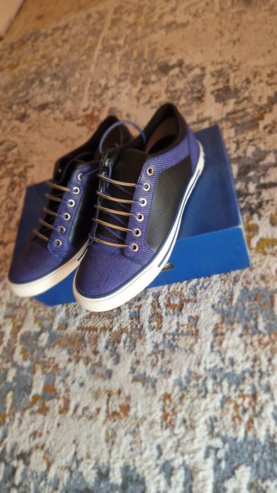 нови дамски обувки Armani