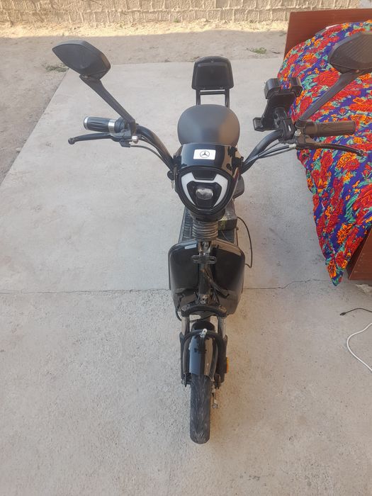 Sukuter sotiladi kelishtirib beramiz