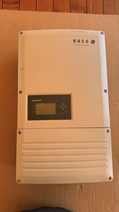 Vând invertor solar KACO Blueplanet 15.0 TL3 – 15 kW – trifazat