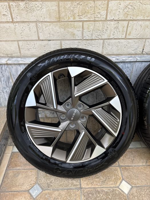 yengi diska balon sotiladi R17 215/55/17  2026 yil