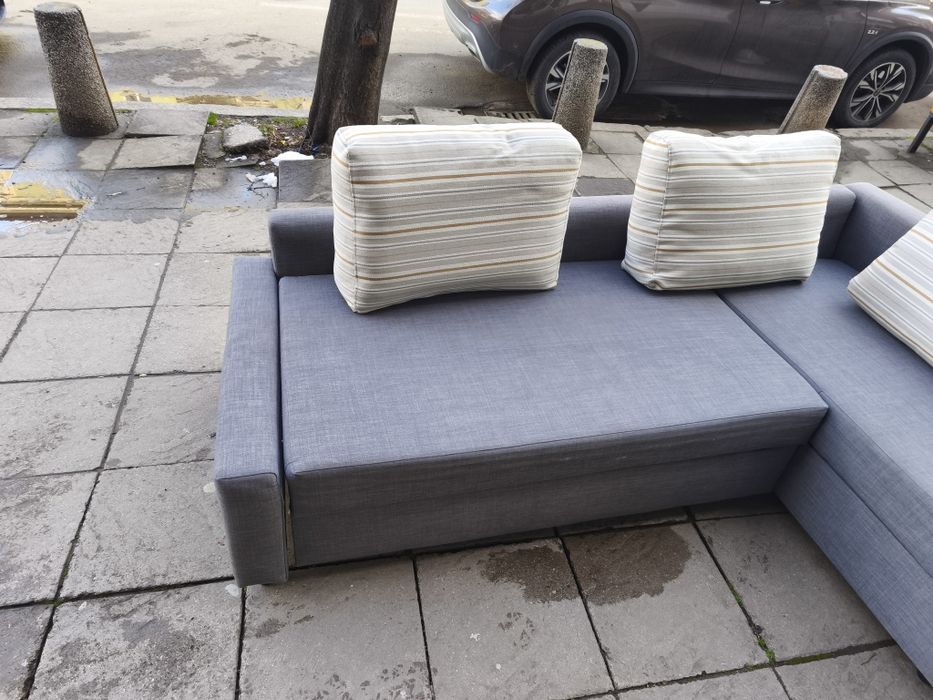 Ъглов диван ИКЕА с функция сън