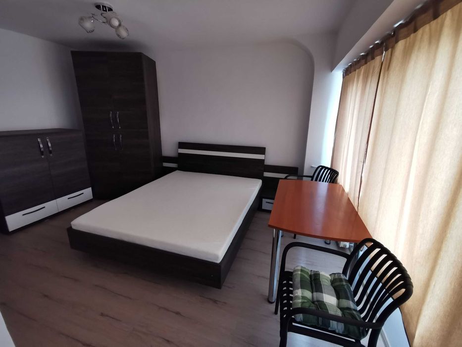 Proprietar inchiriez garsoniera decomandata termen lung, zona Anda, Constanta