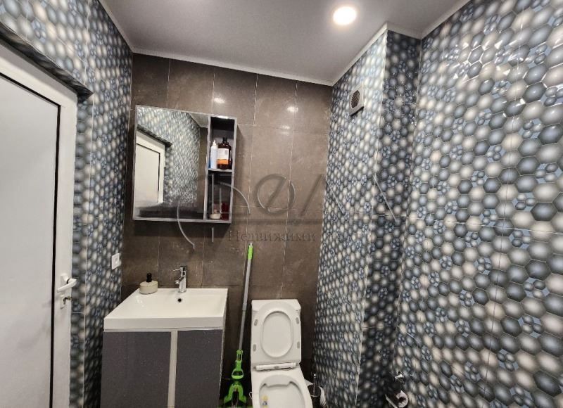 Продава се Двустаен апартамент в София, Витоша - 68 кв.м за 2809 €/кв.м - Снимка #4