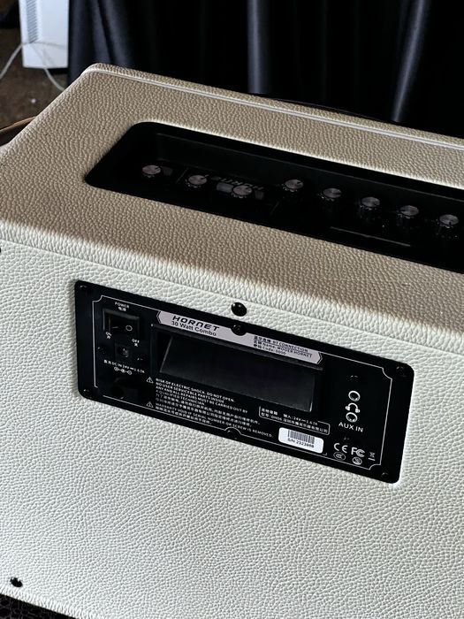 комбоусилитель mooer hornet 30