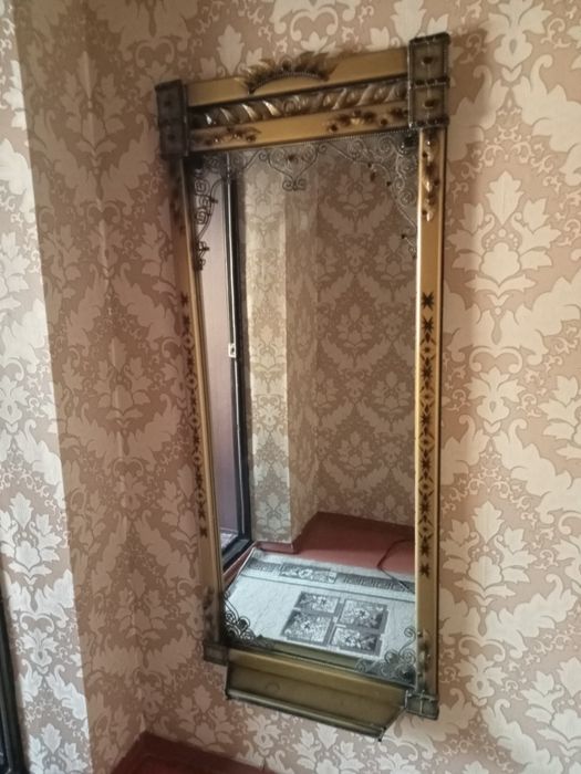 Зеркало большое настенное