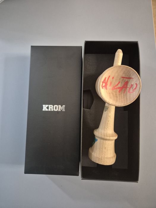 Ken Lambo jucat-  semnat de Vilau