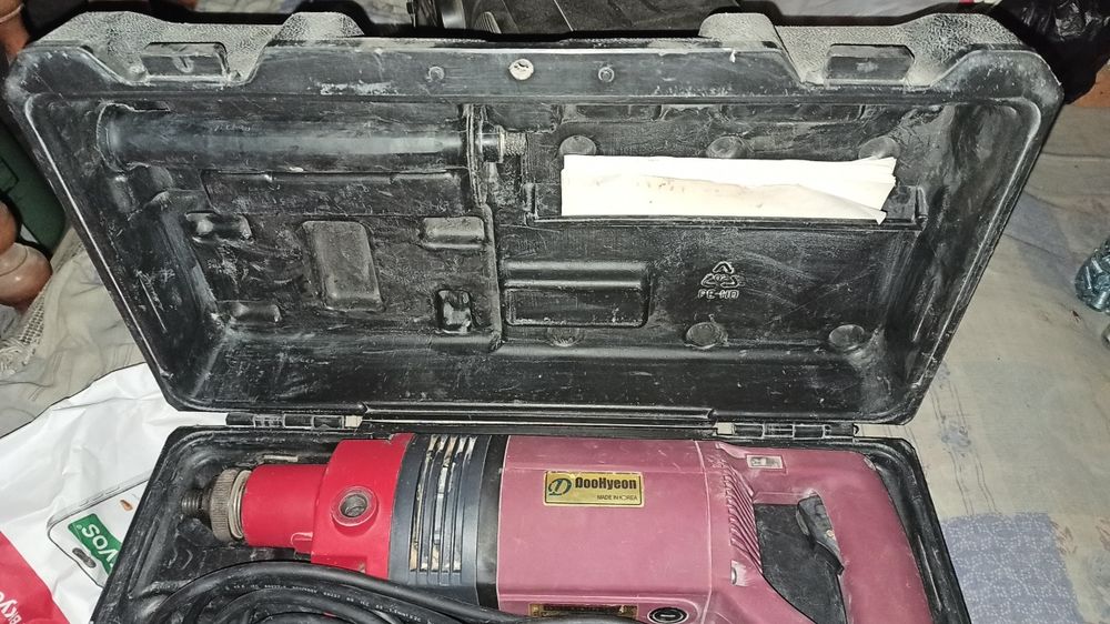 Продается дрель алмазного сверления с микроударом производства Корея