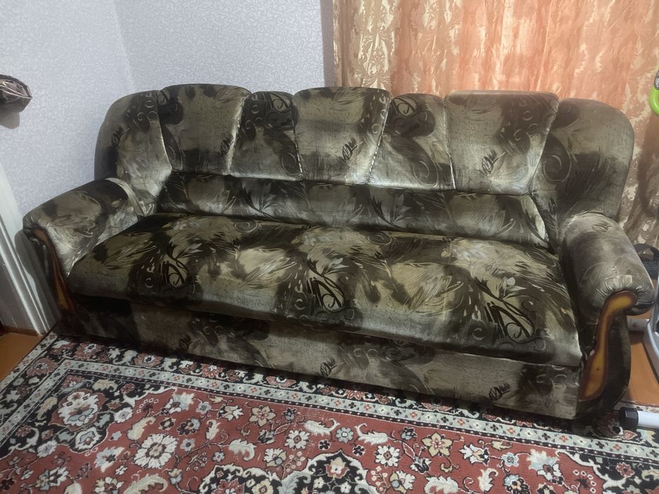 Диван для гостинной