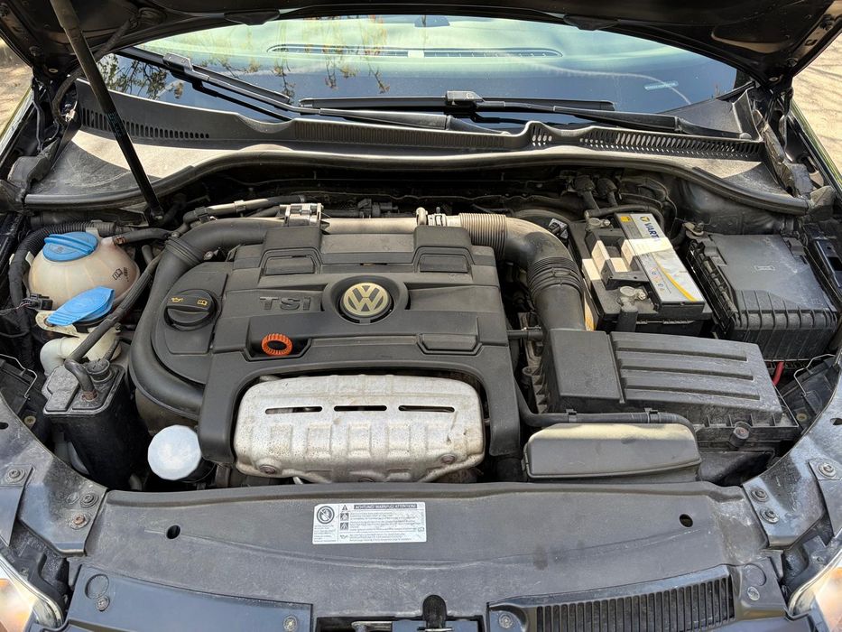Vw Golf 6. An fabricație 2010 1.4 benzina