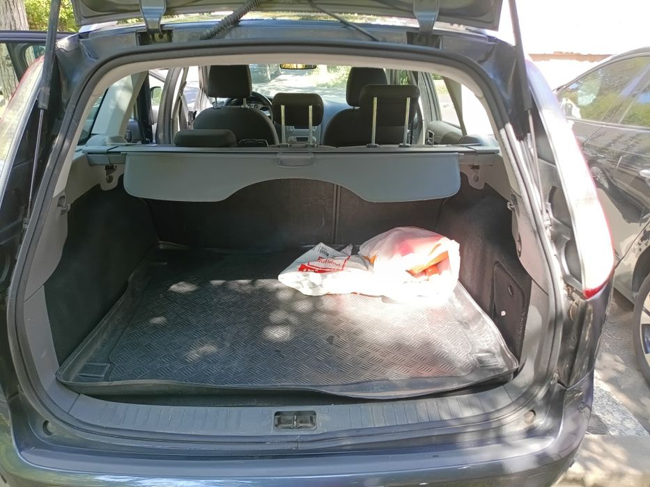 FORD Focus 2010 — imagine 3