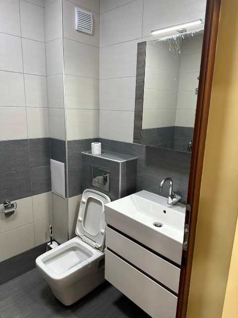 Дава се под наем Двустаен апартамент в Търговище, Център - 55 кв.м за 204 € - Снимка #7