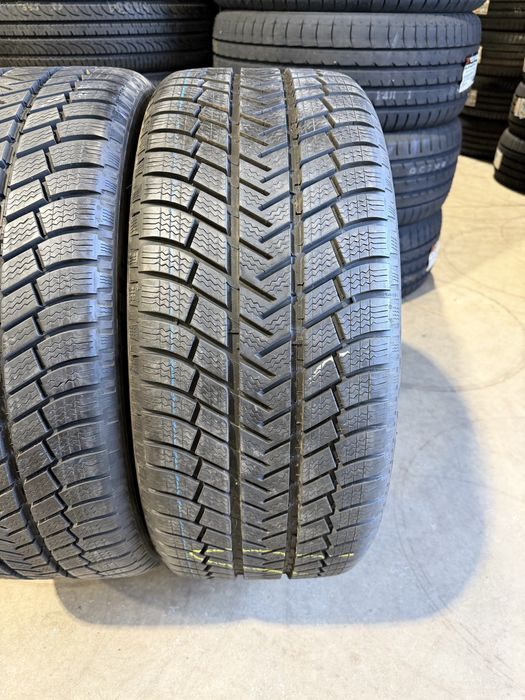 255/45/19 MICHELIN 2бр
