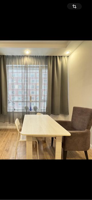 Стол кухонный срочно