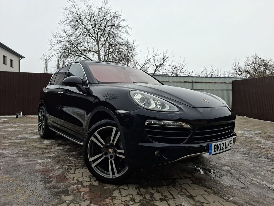 Fata completa porche cayenne an 2012