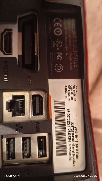 Продам Xbox 360 Slim (Trinity) + Kinect + 2 геймпада + 6 дисков с игра
