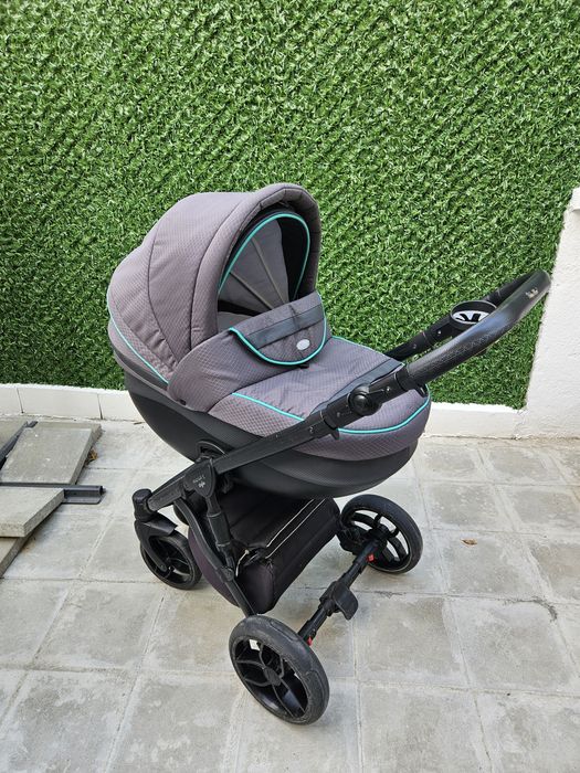 Бебешка количка Baby Merc 3 в 1