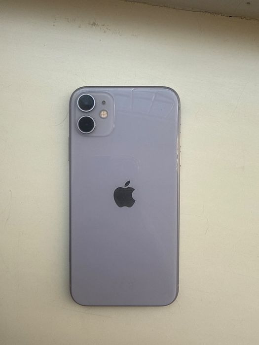 Iphone 11 64 гб.
