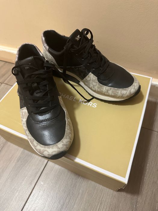 Маратонки Michael Kors