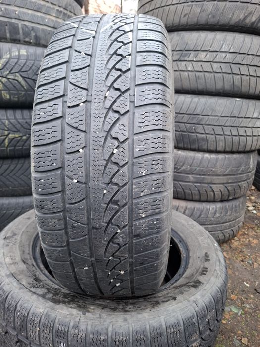 Vand 2 anvelope 215 60 16 petlas de iarna bune