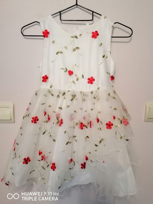 Детски рокли официални р-р 128/134