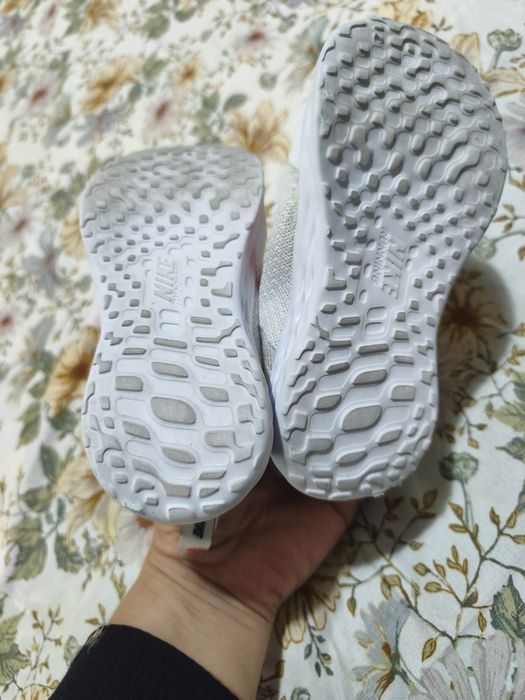 Adidasi sport copii