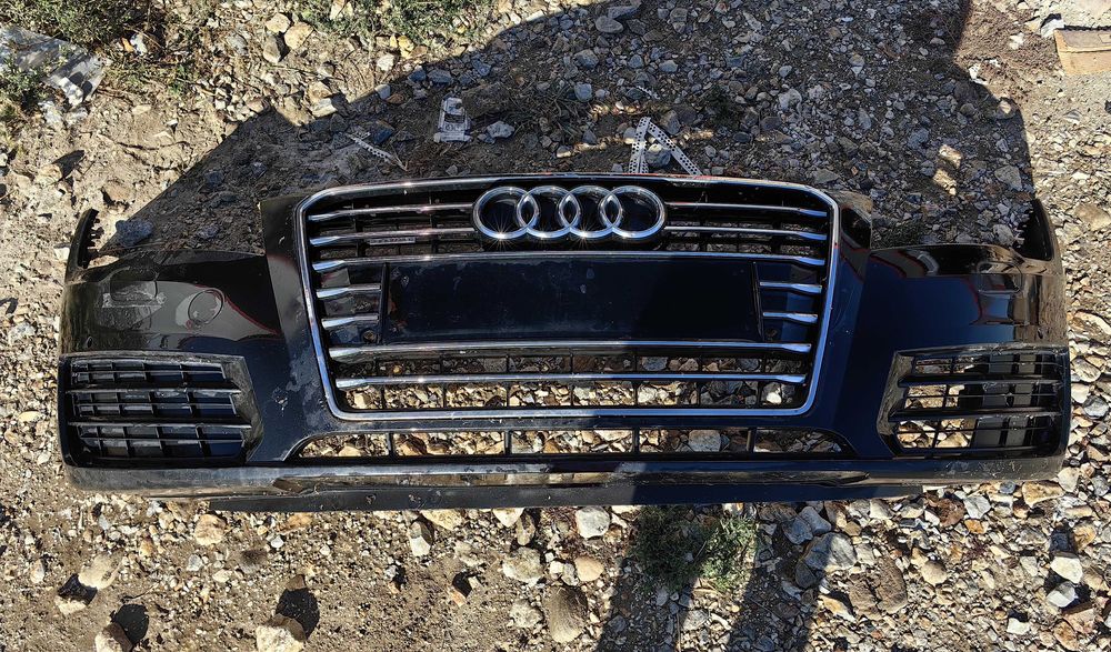 Audi A7 4G 2011-2015 предна броня с решетка