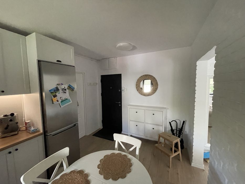 Vand apartament 3 camere astra