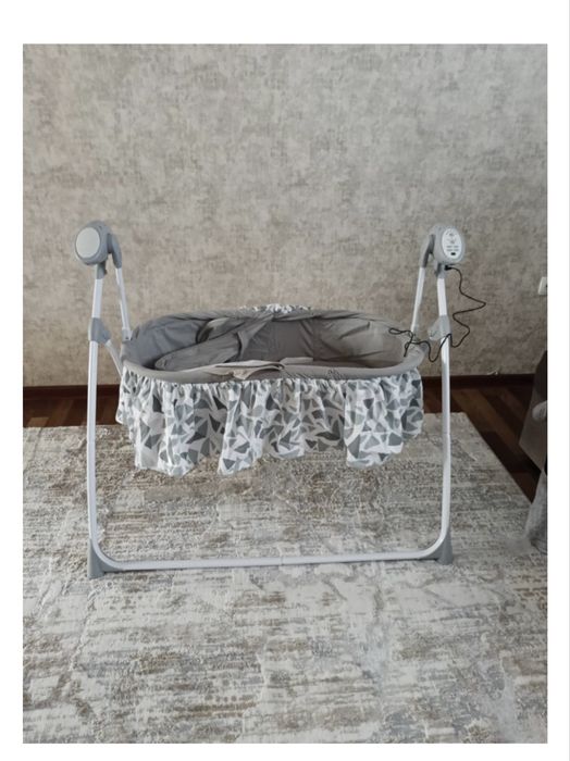 Колыбель-люлька с автоматическим укачиванием