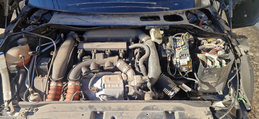 PEUGEOT RCZ 1.6 бензин