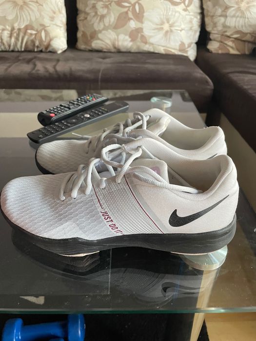 Оригинални маратонки найк