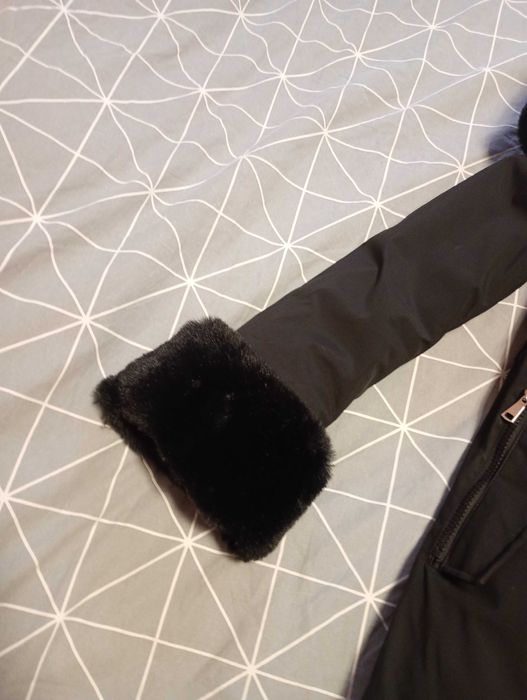 Зимно палто - парка черен цвят