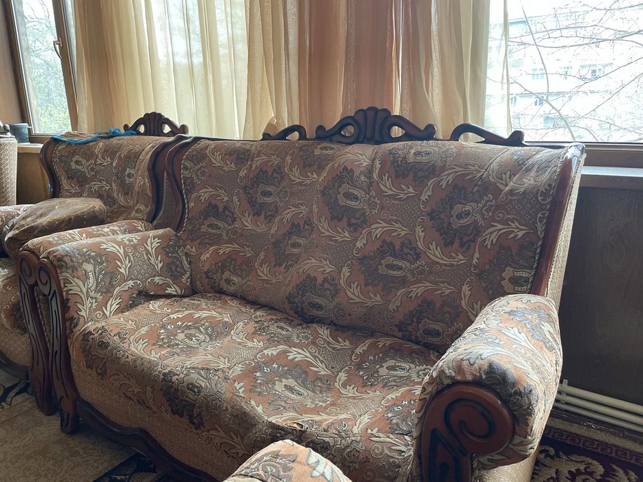 Диван для гостиной