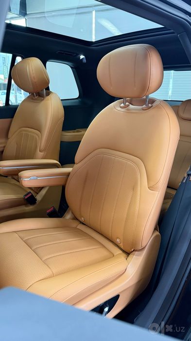 Dongfeng EP 008 ,6 местный электромобиль